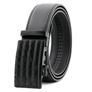 Ceinture formelle en cuir de vachette noir véritable avec une boucle rectangulaire automatique durable pour un ajustement sûr et un look élégant - Product Image 2