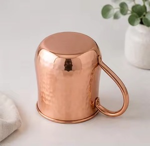 Vaso de Cobre Martillado de Diseño Antiguo con Asa de Latón, Estilo Moscow Mule, Hecho de Cobre Puro, Precio de Mayoreo Accesible - Product Image 3