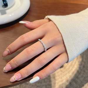Anillo minimalista de media eternidad con banda de cuerda y moissanita de corte redondo para mujer, de plata 925 original, regalo de boda para novias, amuletos. - Product Image 5