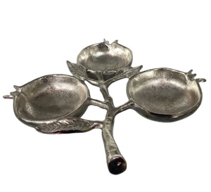 Bols de service à salade de fruits en métal de luxe modernes taille et finitions personnalisées pour la décoration de la maison et les fournitures de fête de mariage - Product Image 1