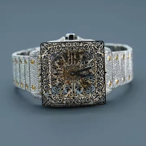 Reloj de Cuarzo Unisex de Lujo AMBER JEWELS, Caja Dorada, Esfera Hueca, Cristal de Zafiro, 46 mm, Movimiento Analógico, Cierre Plegable, Cronógrafo - Product Image 4