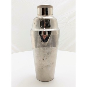 Coctelera de Metal con Diseño de la India Moderna, Ideal para Fiestas Elegantes, con Acabado de Calidad y Funcionamiento Suave - Product Image 2