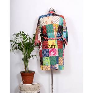 Nuevo Kimono Vintage de Seda con Parches Kantha, Bata Reciclada con Cinturón, Ropa de Dormir para Mujer - Product Image 6
