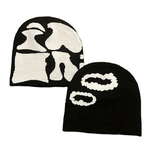 IRON MARK INDUSTRIES Gorros de Punto Personalizados al por Mayor con MOQ Bajo, Diseño de Letras a Rayas Impresas por Sublimación en Acrílico - Product Image 5