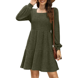 Vestido de punto de manga larga para mujer, cuello cuadrado, acanalado, línea A, mini vestido con bolsillos, atuendo informal de otoño. - Product Image 3