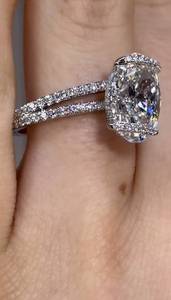 4.50 Carat Oval Lab Grown <b>Diamond</b> Engagement <b>Ring</b> Women | Luxury Gold Wedding <b>Ring</b> | Elegant Bridal Promise Jewelry - Product Image 4