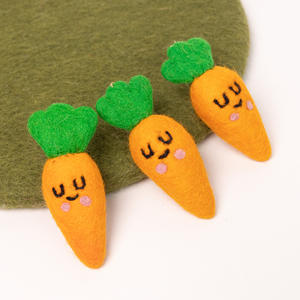 Carottes en feutre de laine faites à la main, décoration de Pâques, guirlande de légumes en feutre, aliments de jeu d'imitation, garniture pour panier de Pâques, en vrac - Product Image 4