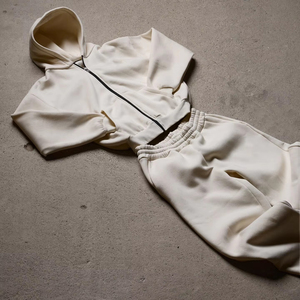 Ensemble de survêtement élégant et ample pour femme avec fermeture éclair, comprenant un sweat à capuche et un pantalon, vêtements de sport et de mode - Product Image 2