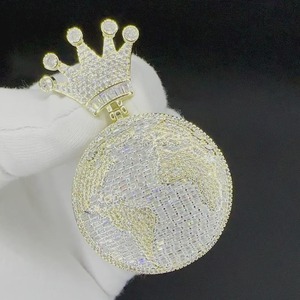 Globe World <b>Crown</b> Bail Iced Out Diamond Pendant Necklace Rhodium Plated Men's Party - Product Image 3