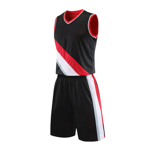 Tenues de basketball en gros pour clubs, écoles et académies sportives – Maillots et shorts de basketball personnalisés par sublimation pour équipes - Product Image 1