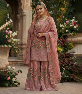 Fournisseur Indien – Nouveauté : Magnifique Ensemble Salwar Sharara Palazzo en Soie Georgette, Design Élégant et Tendance, Coupe Slim, Idéal pour les Fêtes - Product Image 1