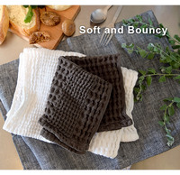 Toalla de Mano Tipo Waffle de Algodón 100% de Alta Calidad Marca HIORIE Imabari, 34cm*80cm, 88g, 350 GSM, Ecológica, de Secado Rápido, Venta al Por Mayor
