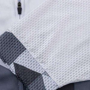 เสื้อจักรยานผู้ชายราคาส่ง OEM น้ำหนักเบา ระบายอากาศได้ดี ปรับแต่งได้ตามต้องการ ดีไซน์สวย ขายดี ราคาประหยัด - Product Image 6