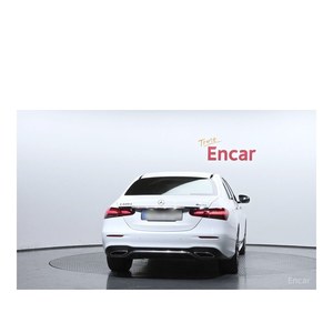 Mercedes-Benz Clase E E220d 4MATIC AMG Line 2023, 82,769 km, Diésel, Automático, Asientos de Cuero, Volante a la Izquierda, Cámara Trasera - Product Image 4