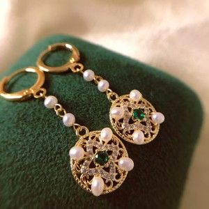 Pendientes Colgantes de Estilo Chino para Mujer, Diseño de Bolsita Hueca Hecha a Mano con Perlas de Agua Dulce y Llavero, Joyería de Moda - Product Image 2