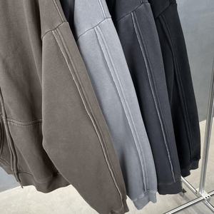 Conjunto de Sudadera con Capucha y Pantalones de Chándal de Forro Polar Grueso Bordado con Cremallera de Cuarto y Efecto Desgastado, Fabricado a Medida - Product Image 3