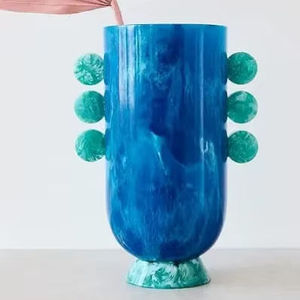 New Design Deco flower pot <b>vase</b> Resin Floor <b>Vase</b>-Handmade Eco-Friendly Multiple Colors & Designs Available - Product Image 5