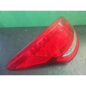 Luz Trasera Izquierda Usada Equus 924013N000 - Product Image 2