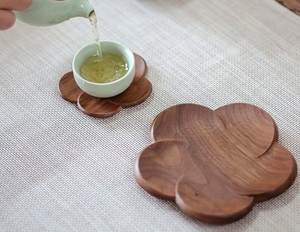 Flower Shape Solid Wood Coaster Handcrafted Heat Resistant Drink Mat <b>Table</b> <b>Protector</b> Rustic Coffee Tea Cup Holder Home Decor - Product Image 3