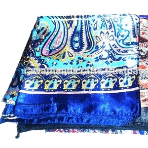 Online Shopping in India for <b>Scarf</b> <b>Hat</b> & <b>Glove</b> <b>Sets</b> From Top Manufacturers - Product Image 1