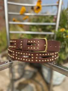 Cinturón de Cuero Vacuno Hecho a Mano Estilo Vintage con Estampado Floral por Transferencia Térmica y Hebilla de Acero, 1-1.5 Pulgadas de Ancho - Product Image 3