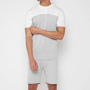 Nouvel ensemble décontracté d'été pour homme : T-shirt à manches courtes et short, personnalisable avec logo, en tissu éponge respirant et à séchage rapide - Product Image 1