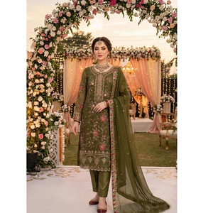 Traje pakistaní de chifón con bordado de lentejuelas y trabajo Khatli, traje de boda Salwar con conjunto de dupatta. - Product Image 1