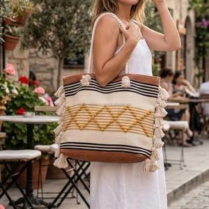 Bolso de mano bohemio con patrón geométrico, bolso de mano de algodón tejido a mano para mujer, elegante bolso de playa para fiestas de verano, bolso de ropa estilo bohemio. - Product Image 5