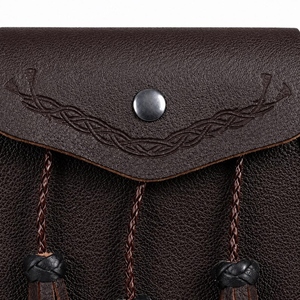Pochette écossaise Sporran en cuir véritable marron de qualité supérieure, motif nœud celtique gaufré, détail pompon, sac banane fait main des Highlands - Product Image 6