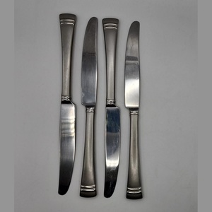 มีดอาหารดีไซน์คลาสสิกโลหะพร้อมด้ามจับประดับลูกปัด ขายส่งแบบขัดเงาเหมือนกระจก สำหรับโรงแรม ผู้จัดจำหน่ายอุปกรณ์บนโต๊ะอาหาร ขายส่งจำนวนมาก ส่งออก - Product Image 3