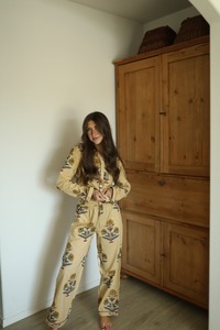 Conjunto de Pijama de Algodón con Estampado Floral para Mujer, Camisa de Manga Larga con Estampado Artesanal y Pantalones Anchos, Ropa de Dormir Boho para Mujer - Product Image 5