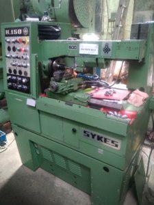 Máquina de Corte de Engranajes de Alta Precisión Sykes Gear Hobber H-150 para Talleres y Unidades de Producción - Product Image 5