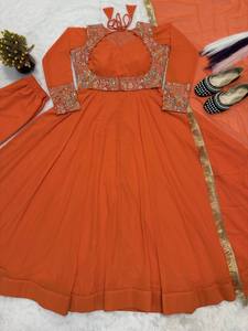 Costume Anarkali moderne pour femme de Ramdev Trading en tissu Faux Georgette, séchage rapide, coupe classique, idéal pour Diwali, les mariages et les occasions festives - Product Image 5