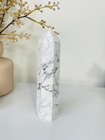 Tour de cristal en howlite blanche polie naturelle, style Feng Shui spirituel, baguette de guérison, décoration d'intérieur