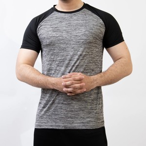 T-shirt décontracté pour homme, gris et noir, col rond, coupe classique, manches courtes, 100% coton, séchage rapide, respirant, logo tricoté sur le devant - Product Image 2