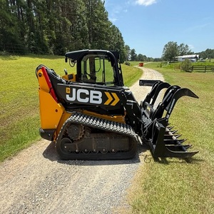 Chargeuse compacte JCB 3TS-8T à prix avantageux pour les entrepreneurs ayant besoin de performances fiables et d'une capacité de travail polyvalente sur chantier - Product Image 4