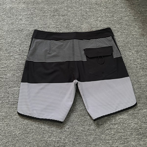 กางเกงขาสั้นชายแบบแห้งเร็ว กันน้ำ พร้อมเชือกผูกเอว สำหรับว่ายน้ำและเล่นเซิร์ฟ - Product Image 6