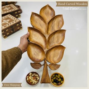 Bandeja de Madera para Servir, Forma Irregular, Diseño Tallado, Bandejas Multifuncionales para Mesa, Estilo Minimalista, de Una Sola Capa - Product Image 2