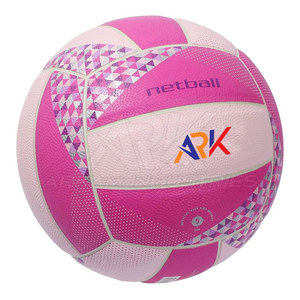 Ballon de netball professionnel avec surface en caoutchouc durable et design antidérapant pour les entraînements, les matchs et les pratiques en extérieur - Product Image 3