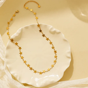 Pulsera Pentagrama Unisex con Cadena Hecha a Mano en Acero Inoxidable 304 con Baño de Oro de 18K - Product Image 3