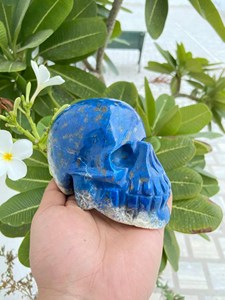 Calavera de Lapislázuli Natural Tallada a Mano |   Escultura de Calavera de Cristal con Gema Azul |   Proveedor Mayorista de Decoración Gótica para el Hogar - Product Image 2