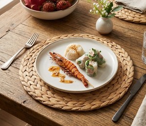 Set de table rond en jacinthe d'eau tressée, fait main, naturel, style rustique bohème, résistant à la chaleur - Product Image 6