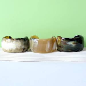 Pulsera Ancha Hecha a Mano con Cuerno de Búfalo Natural, Estilo Animal Ecológico, Regalos de Joyería para Mujer - Product Image 2