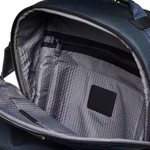 กระเป๋าเป้สะพายหลังแฟชั่นใหม่สั่งทำได้ ราคาดีที่สุด บริการ ODM ป้ายกำกับสั่งทำ วัสดุระบายอากาศได้ดี - Product Image 4