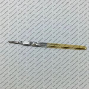 Portacuchillas de Calidad Alemana para Bisturí # 9 Instrumentos Quirúrgicos Manuales de Acero Inoxidable con Mango Dorado, Clase II, Certificación CE - Product Image 6
