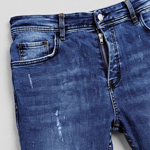 Jean en denim vintage coupe droite pour homme, en coton délavé mi-lourd, déchiré et vieilli, style décontracté Hip Hop Streetwear, motif Têtes de mort, Printemps - Product Image 4