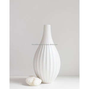 Vase à fleurs blanc zen asiatique jardinière de table Pot de fleurs en porcelaine tendance Vase à fleurs en céramique blanche pure et jardinières personnalisées - Product Image 5