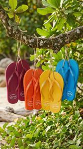 รองเท้าแตะแบบเปิดสีชมพูสดใส คุณภาพสูง พิมพ์ลายตามสั่ง ติดกาวอย่างดี ทำจากยาง EVA เหมาะสำหรับใช้งานกลางแจ้ง |   ผลิตในเวียดนาม - Product Image 3