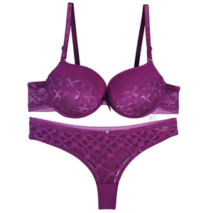 Conjunto de 2 Piezas de Traje de Baño para Mujer, Top de Bikini con Borde Bordado + Braguitas, Traje de Baño de 2 Piezas / Bikini Sexy para Mujer - Product Image 1