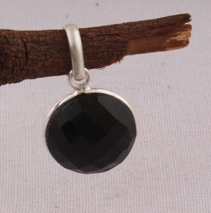 Collar de Plata de Ley 925 con Colgante de Ónix Negro, Gema Negra Natural, Joyería Artesanal Hecha a Mano, Estilo Gótico Vintage, Venta al por Mayor - Product Image 3